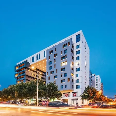 Square 21 Number 8 Appartement Tirana